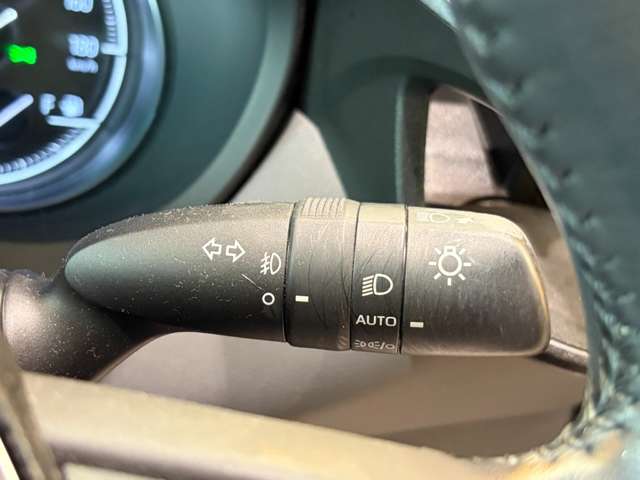 トヨタ ハリアー ２．０ Ｚ R4年 (近畿) 99