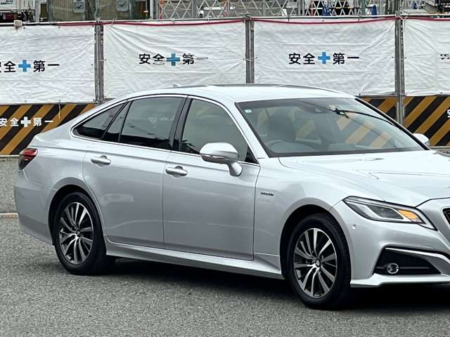 トヨタ クラウン　ハイブリッド ハイブリッド ２．５ Ｓ Ｃパッケージ R1年 (近畿) 99