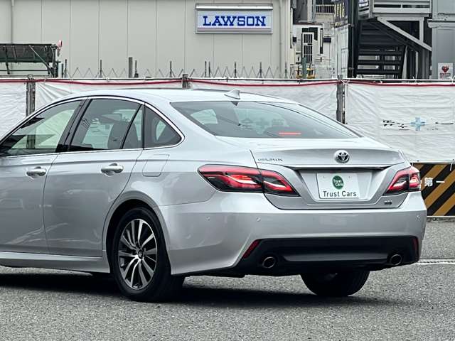 トヨタ クラウン　ハイブリッド ハイブリッド ２．５ Ｓ Ｃパッケージ R1年 (近畿) 99