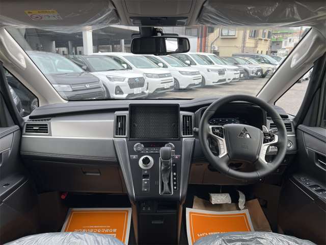 三菱 デリカ　Ｄ：５ ２．２ Ｐ ディーゼルターボ ４ＷＤ R8年 (近畿) 99