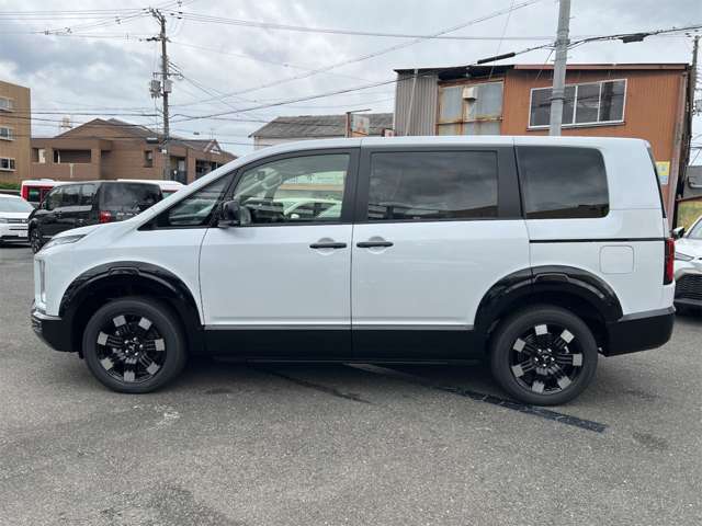 三菱 デリカ　Ｄ：５ ２．２ Ｐ ディーゼルターボ ４ＷＤ R8年 (近畿) 99