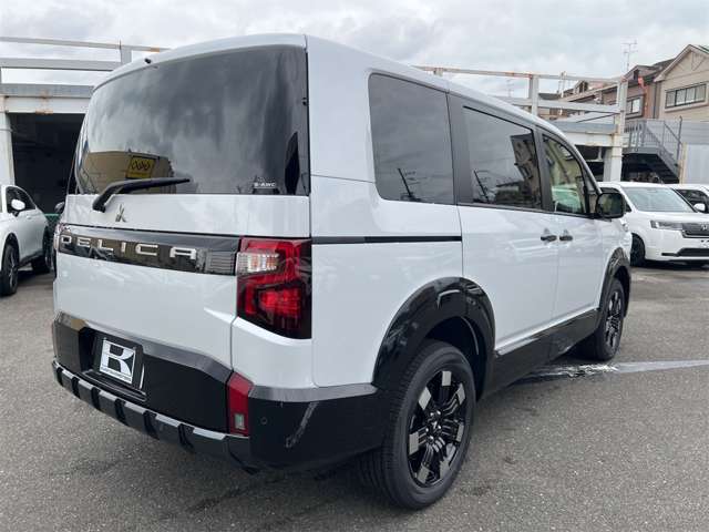 三菱 デリカ　Ｄ：５ ２．２ Ｐ ディーゼルターボ ４ＷＤ R8年 (近畿) 99