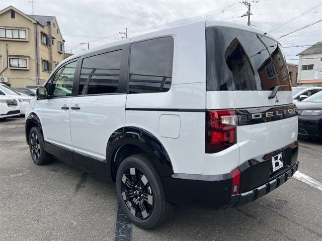 三菱 デリカ　Ｄ：５ ２．２ Ｐ ディーゼルターボ ４ＷＤ R8年 (近畿) 99