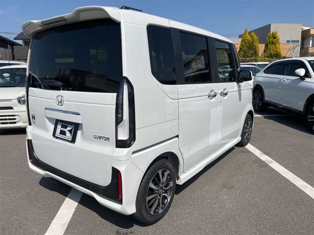 ホンダ Ｎ　ＢＯＸ カスタム ６６０ R8年 (近畿) 99