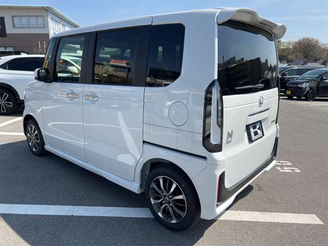 ホンダ Ｎ　ＢＯＸ カスタム ６６０ R8年 (近畿) 99
