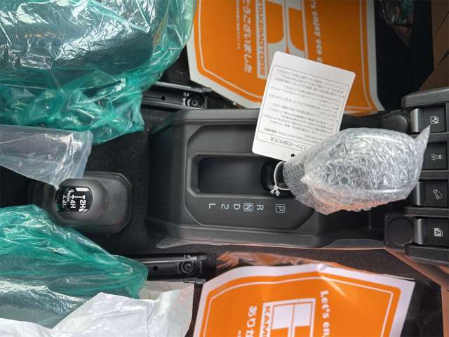 スズキ ジムニー　ノマド １．５ ＦＣ ４ＷＤ R8年 (近畿) 99