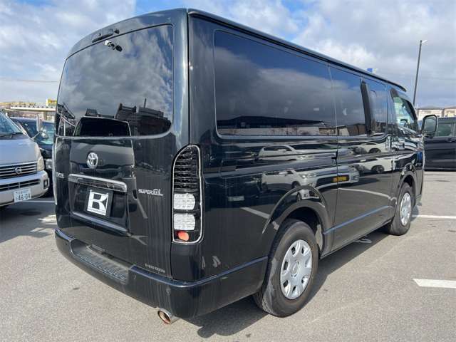 トヨタ ハイエースバン ２．０ スーパーＧＬ ダークプライムＩＩ ロングボディ R5年 (近畿) 99
