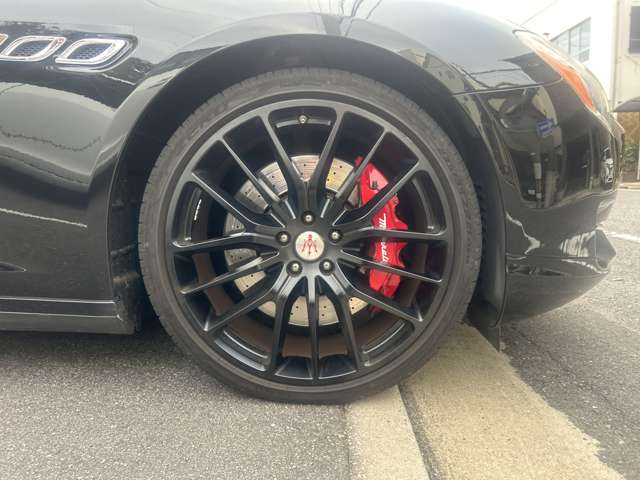 マセラティ クワトロポルテ ＧＴ　Ｓ H26年 (中国) 99