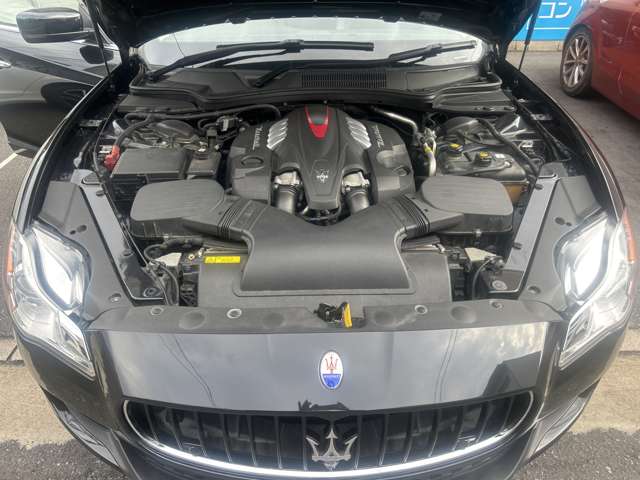 マセラティ クワトロポルテ ＧＴ　Ｓ H26年 (中国) 99