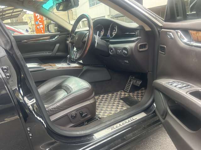マセラティ クワトロポルテ ＧＴ　Ｓ H26年 (中国) 99