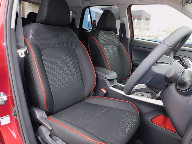 トヨタ ライズ　ハイブリッド ハイブリッド １．２ Ｚ R8年 () 99