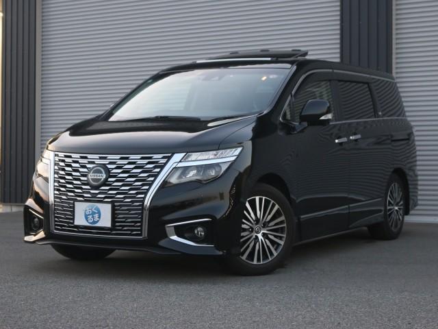 日産 エルグランド ３．５ ＶＩＰ R3年 (近畿) 99