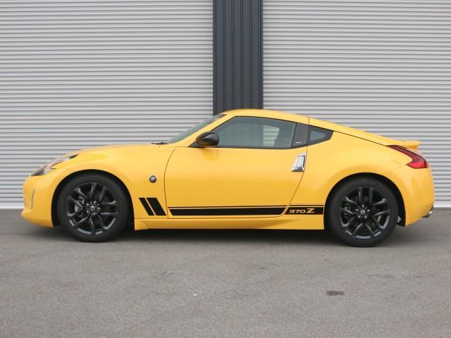 日産 フェアレディＺ ３．７ ヘリテージエディション H30年 (近畿) 99