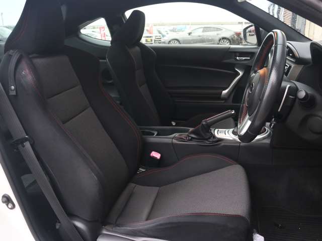 スバル ＢＲＺ ２．０ Ｓ H27年 (近畿) 99