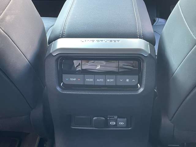 トヨタ ランドクルーザー２５０ ２．７ ＶＸ ４ＷＤ R6年 (近畿) 99