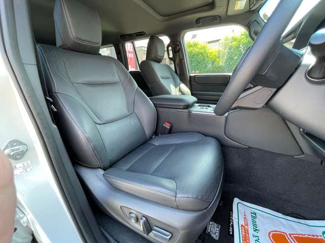 トヨタ ランドクルーザー２５０ ２．７ ＶＸ ４ＷＤ R6年 (近畿) 99
