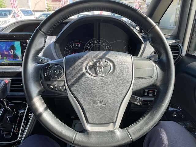 トヨタ ヴォクシー ２．０ ＺＳ 煌 H30年 (近畿) 99