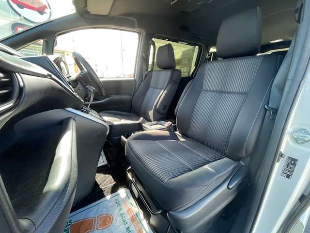 トヨタ ヴォクシー ２．０ ＺＳ 煌 H30年 (近畿) 99