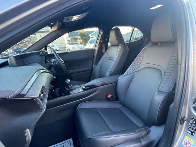 レクサス ＵＸ２５０ｈ バージョンＣ H30年 (近畿) 99
