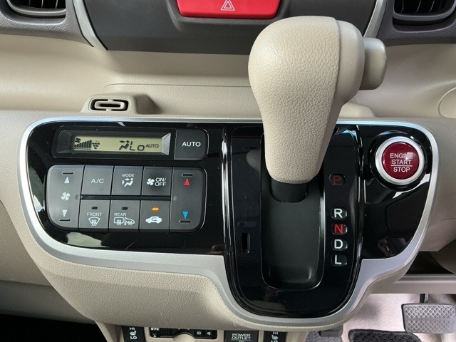 ホンダ Ｎ　ＢＯＸ ６６０ Ｇ ＳＳパッケージ H28年 (近畿) 99