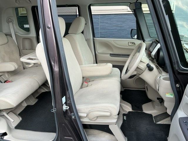 ホンダ Ｎ　ＢＯＸ ６６０ Ｇ ＳＳパッケージ H28年 (近畿) 99