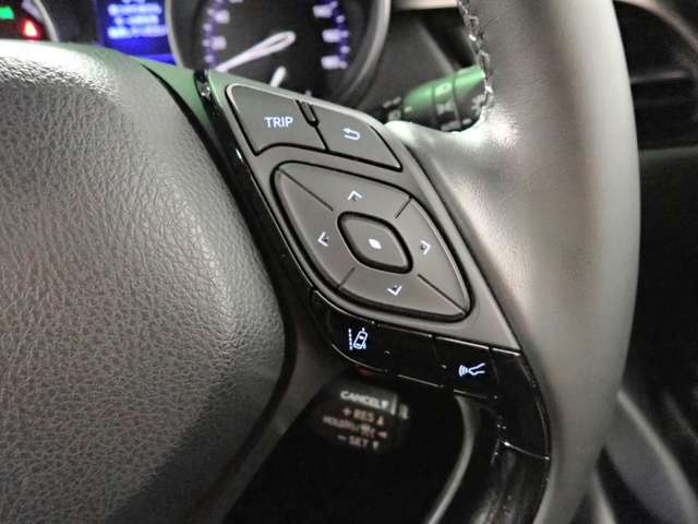トヨタ Ｃ−ＨＲ ハイブリッド １．８ Ｇ モード ネロ R1年 (近畿) 99