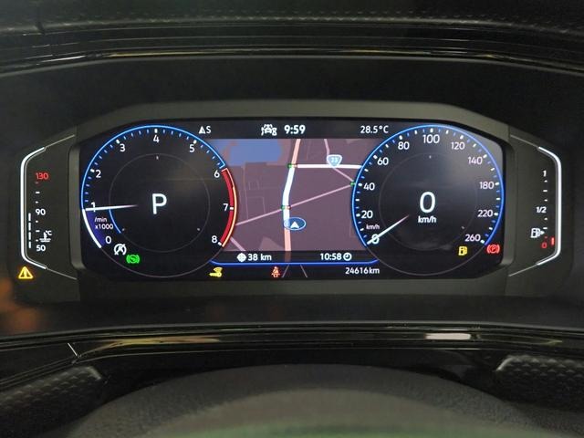 フォルクスワーゲン Ｔ－ＣＲＯＳＳ ＴＳＩ アクティブ R5年 (近畿) 99