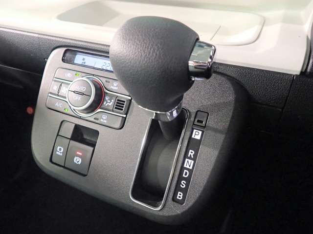 ダイハツ ムーヴ　キャンバス ６６０ ストライプス Ｇ R8年 (近畿) 99