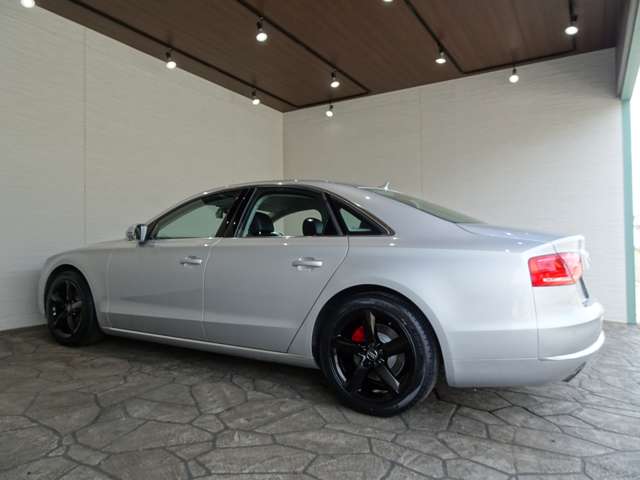 アウディ Ａ８ ３．０ ＴＦＳＩ クワトロ ４ＷＤ H25年 (関東) 99