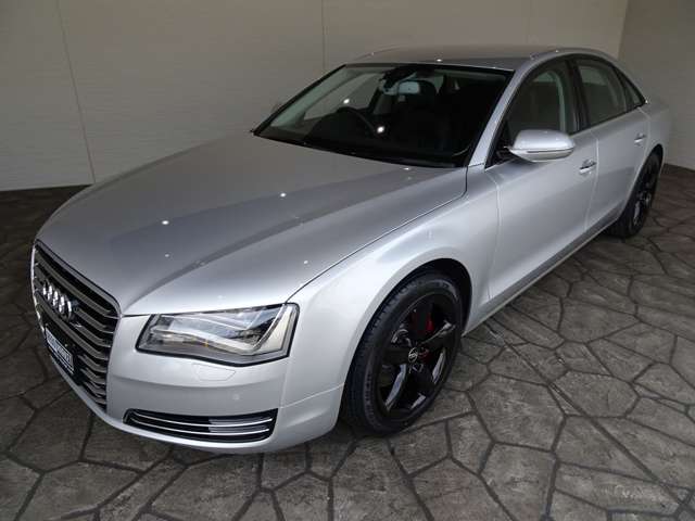 アウディ Ａ８ ３．０ ＴＦＳＩ クワトロ ４ＷＤ H25年 (関東) 99