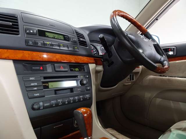 トヨタ マークＩＩ ２．０ グランデ ＦＯＵＲ レガリア ４ＷＤ H14年 (関東) 99