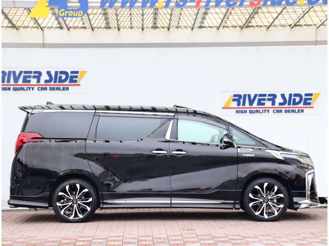トヨタ アルファード　ハイブリッド ハイブリッド ２．５ エグゼクティブ ラウンジ Ｓ Ｅ－ＦＯＵＲ ４ＷＤ R3年 (関東) 99
