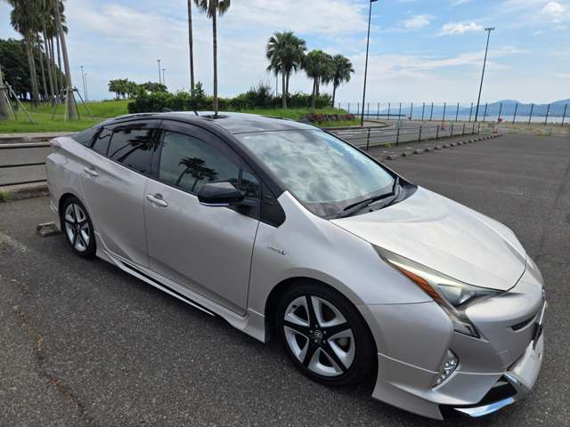 トヨタ プリウス １．８ Ｓ ツーリングセレクション H28年 (九州・沖縄) 99