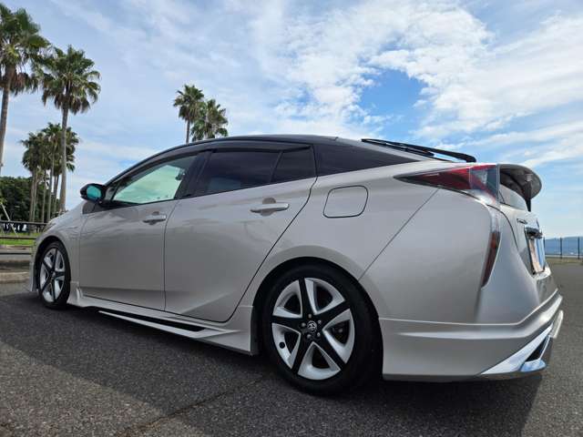 トヨタ プリウス １．８ Ｓ ツーリングセレクション H28年 (九州・沖縄) 99