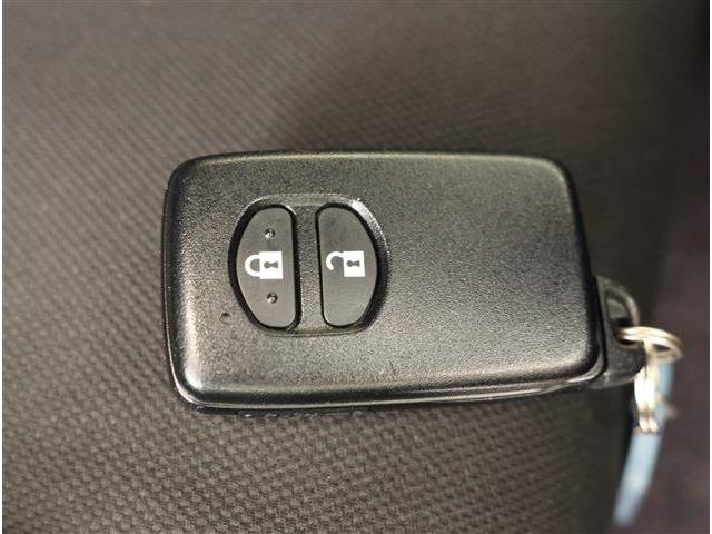 トヨタ アクア １．５ Ｓ R2年 (東海) 99