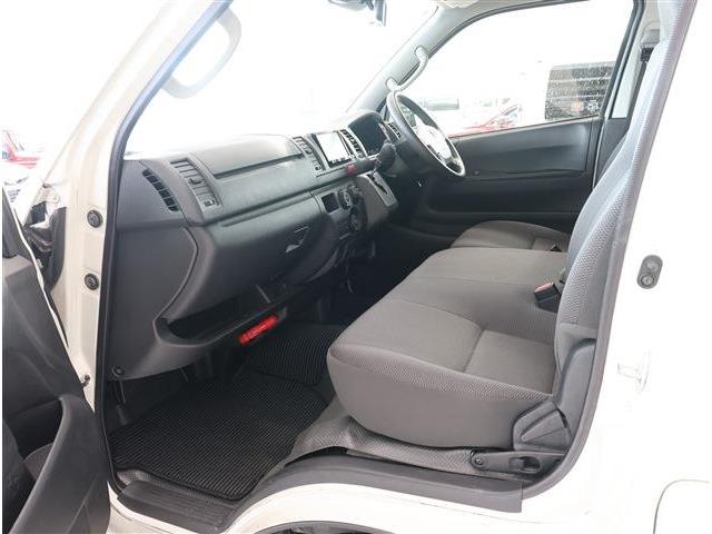 トヨタ ハイエースバン ２．８ ＤＸ ロング ディーゼルターボ ４ＷＤ H30年 (東海) 99