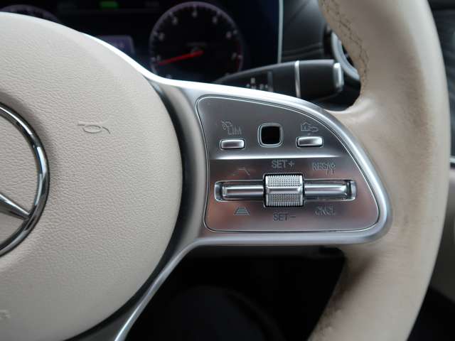 メルセデスベンツ ＣＬＳクラス ＣＬＳ４５０ ４マチック スポーツ （ＩＳＧ搭載モデル） ４ＷＤ R1年 (関東) 99