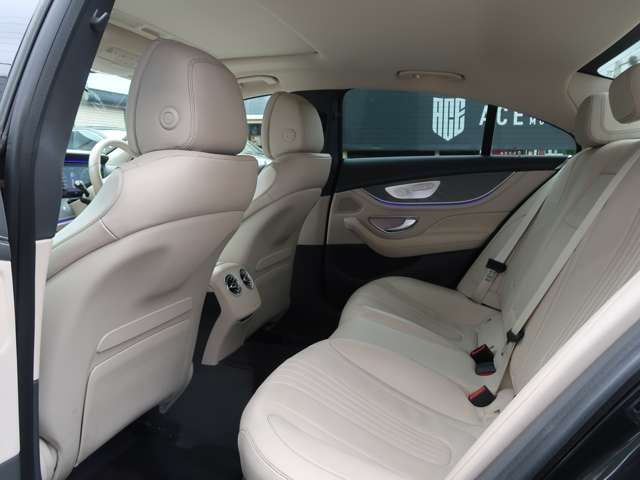 メルセデスベンツ ＣＬＳクラス ＣＬＳ４５０ ４マチック スポーツ （ＩＳＧ搭載モデル） ４ＷＤ R1年 (関東) 99