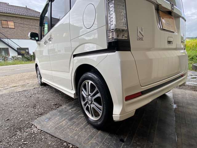 ホンダ Ｎ　ＢＯＸ ６６０ カスタムＧ ＳＳパッケージ H26年 () 99