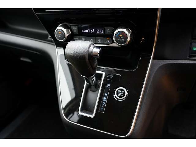 日産 セレナ ２．０ ＸＶ R3年 (関東) 99