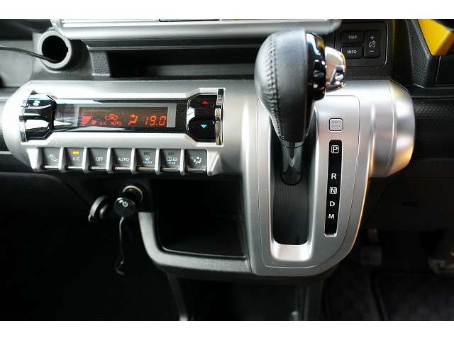 スズキ クロスビー １．０ ハイブリッド ＭＺ H30年 (関東) 99