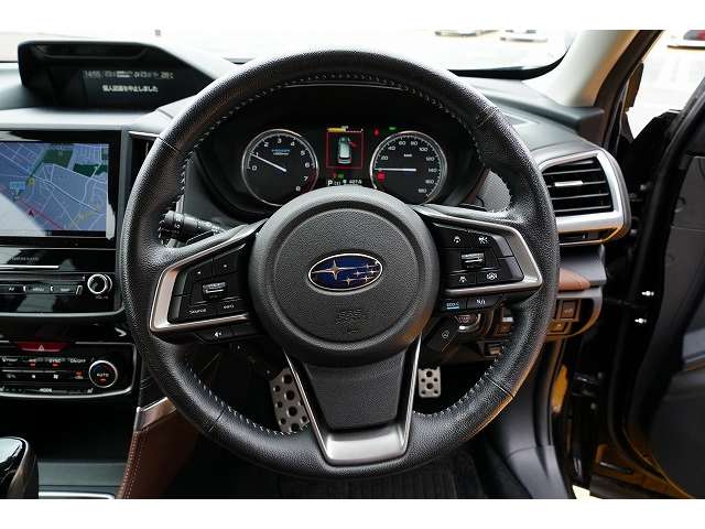 スバル フォレスター　ハイブリッド ２．０ アドバンス ４ＷＤ H30年 (関東) 99