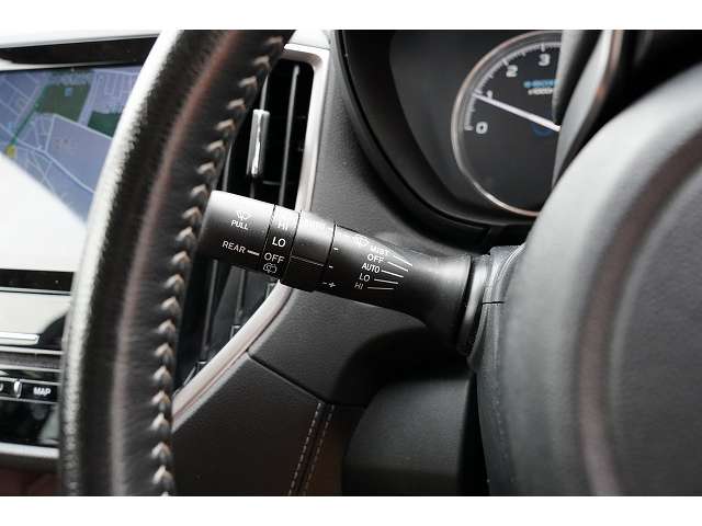 スバル フォレスター　ハイブリッド ２．０ アドバンス ４ＷＤ H30年 (関東) 99