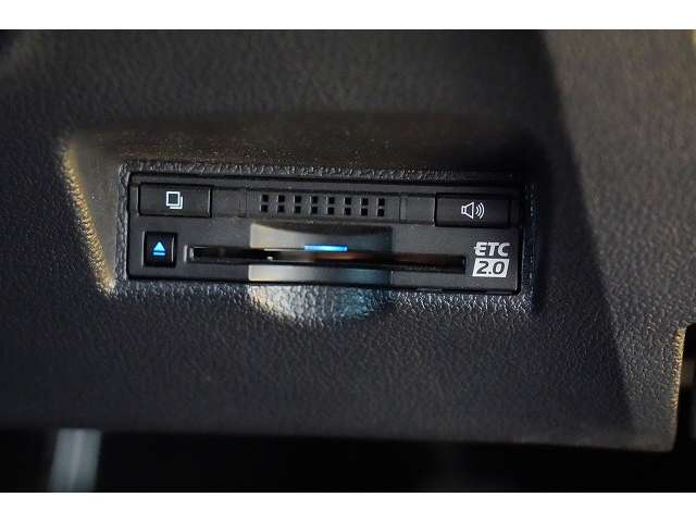 トヨタ プリウスＰＨＶ １．８ Ａ H29年 (関東) 99