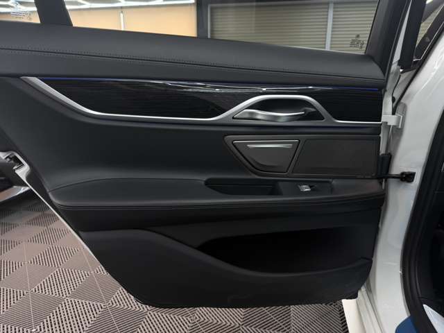 ＢＭＷ ７シリーズ ７４０ｉ　Ｍスポーツ R1年 (関東) 99