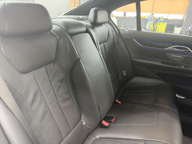 ＢＭＷ ７シリーズ ７４０ｉ　Ｍスポーツ R1年 (関東) 99