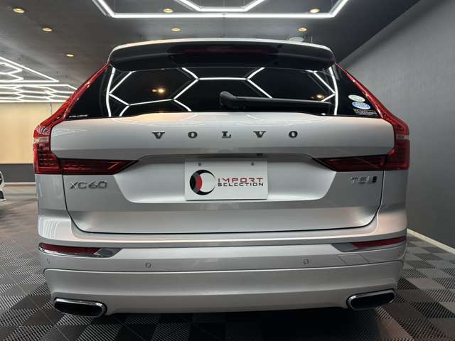 ボルボ ＸＣ６０ Ｔ５ ＡＷＤ インスクリプション ４ＷＤ H30年 (関東) 99