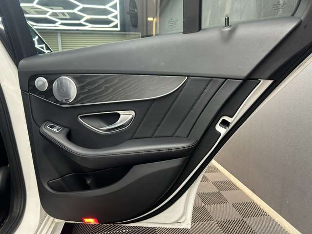 メルセデスベンツ Ｃクラスワゴン Ｃ２２０Ｄ アバンギャルド ＡＭＧライン ディーゼルターボ H30年 (関東) 99