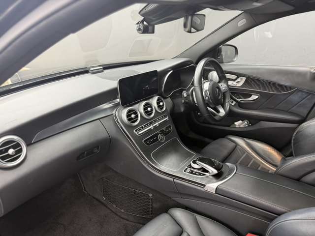 メルセデスベンツ Ｃクラスワゴン Ｃ２００ アバンギャルド ＡＭＧライン R1年 (関東) 99