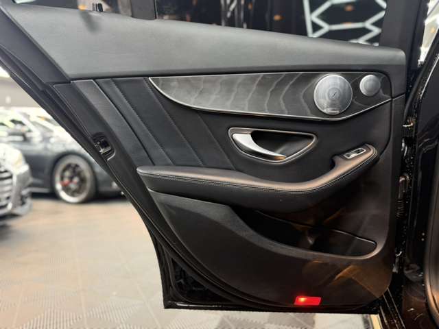 メルセデスベンツ Ｃクラスワゴン Ｃ２００ アバンギャルド ＡＭＧライン R1年 (関東) 99